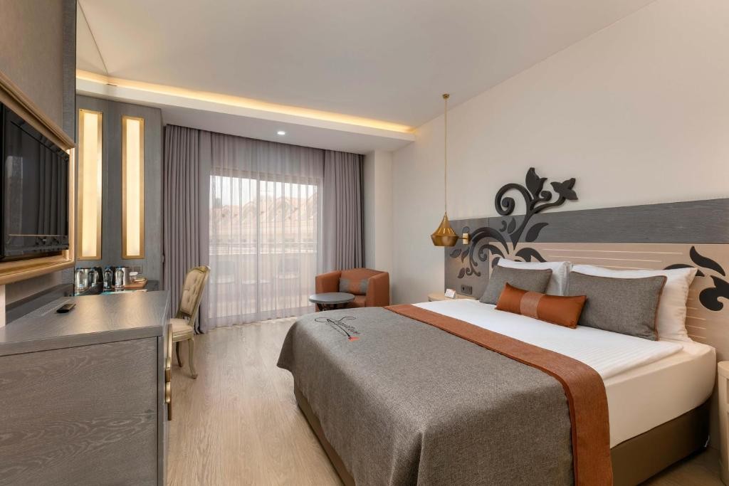 KIRMAN BELAZUR RESORT&SPA