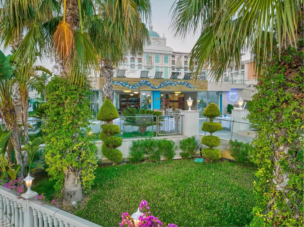 LITORE RESORT HOTEL &SPA