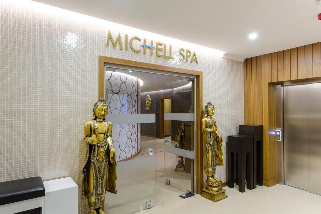 Интериор/екстериор на MICHELL HOTEL – ADULTS ONLY (+16)