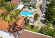 CLOVER MAGIC ALTINKUM PARK SIDE HOTEL
