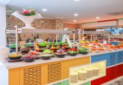 CRYSTAL CLUB WORLD OF COLOURS RESORT & SPA