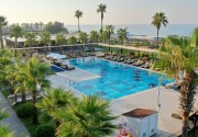CRYSTAL BOUTIQUE BEACH RESORT