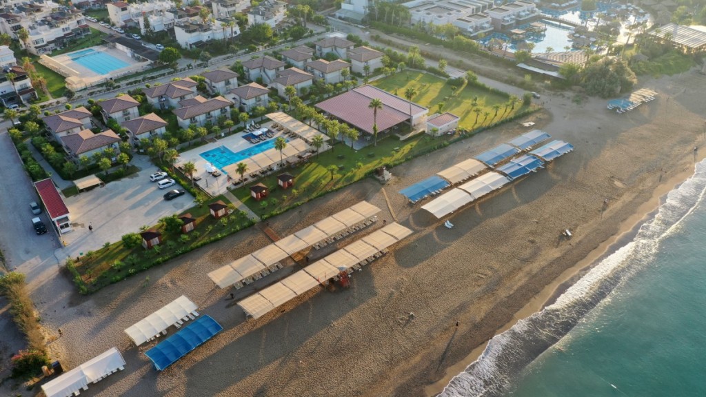 CRYSTAL BOUTIQUE BEACH RESORT