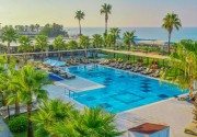 CRYSTAL BOUTIQUE BEACH RESORT