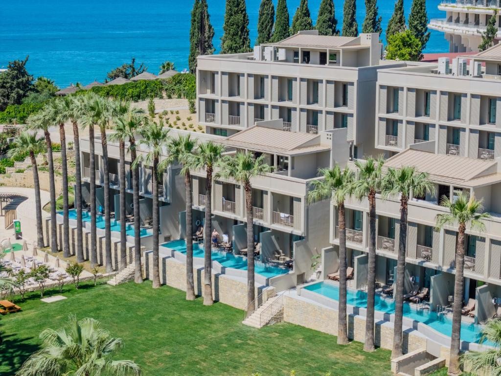 MELAS HOLIDAY VILLAGE