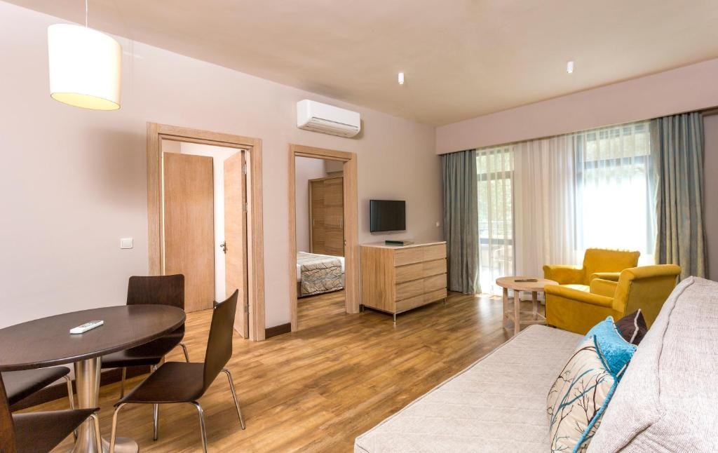 MELAS HOLIDAY VILLAGE