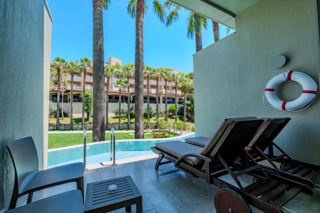 MELAS HOLIDAY VILLAGE