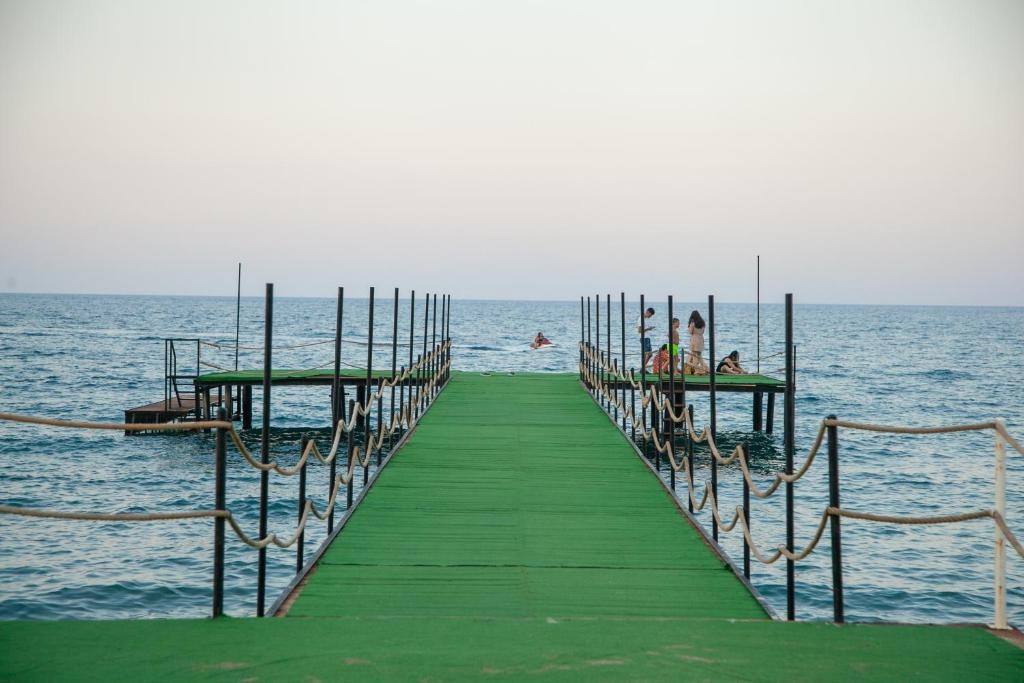 TRANSATLANTIK BEACH HOTEL