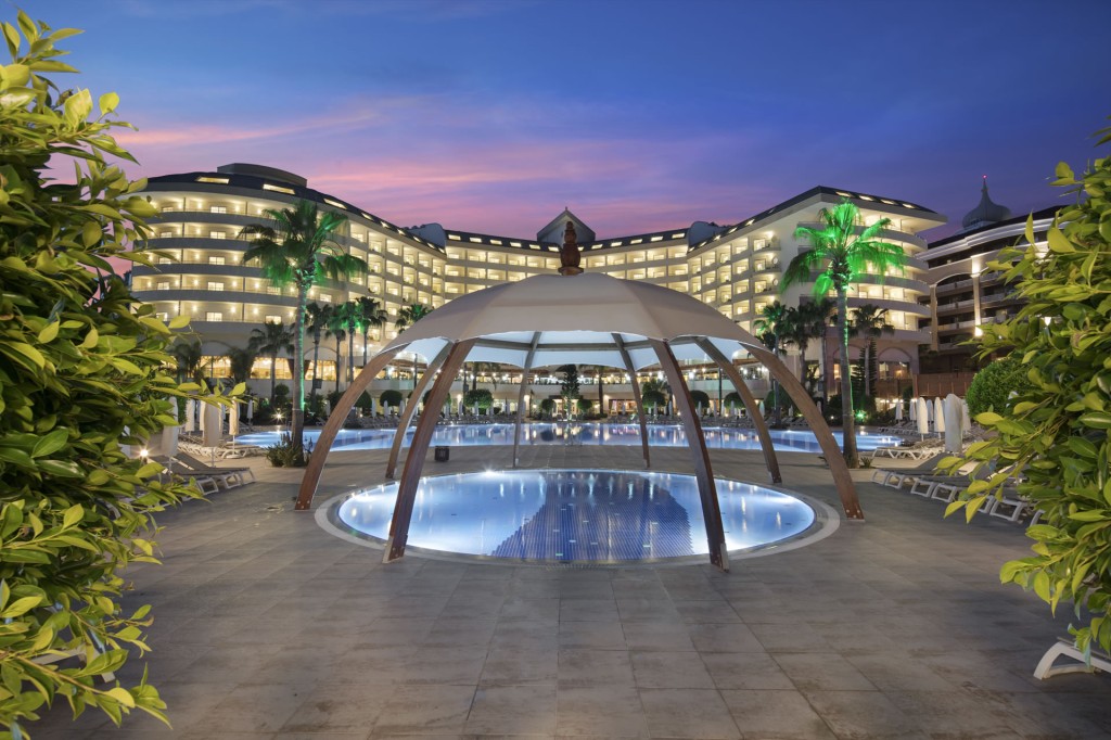 SAPHIR RESORT & SPA HOTEL