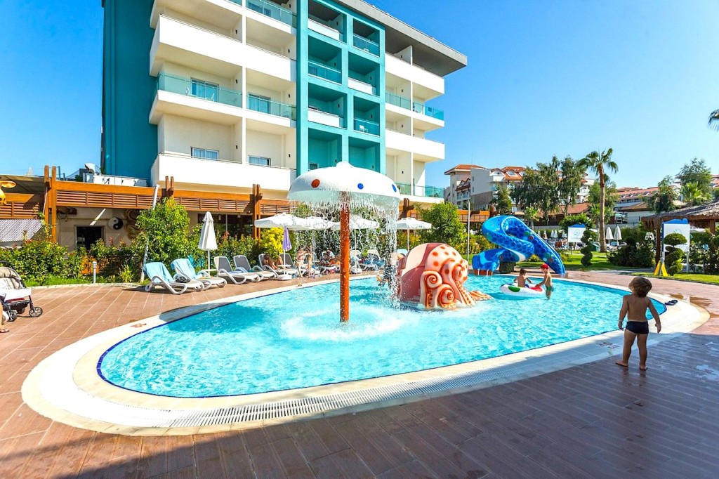 SEASHELL RESORT SPA