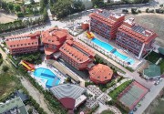 CLUB SIDE COAST HOTEL