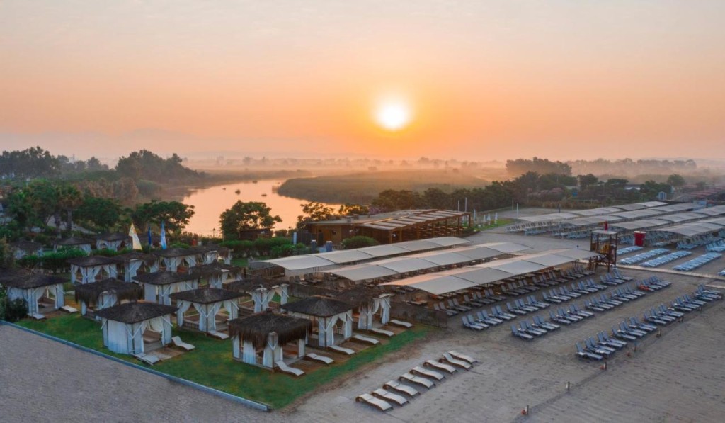 PORT NATURE LUXURY RESORT HOTEL & SPA