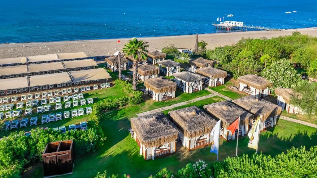 PORT NATURE LUXURY RESORT HOTEL & SPA