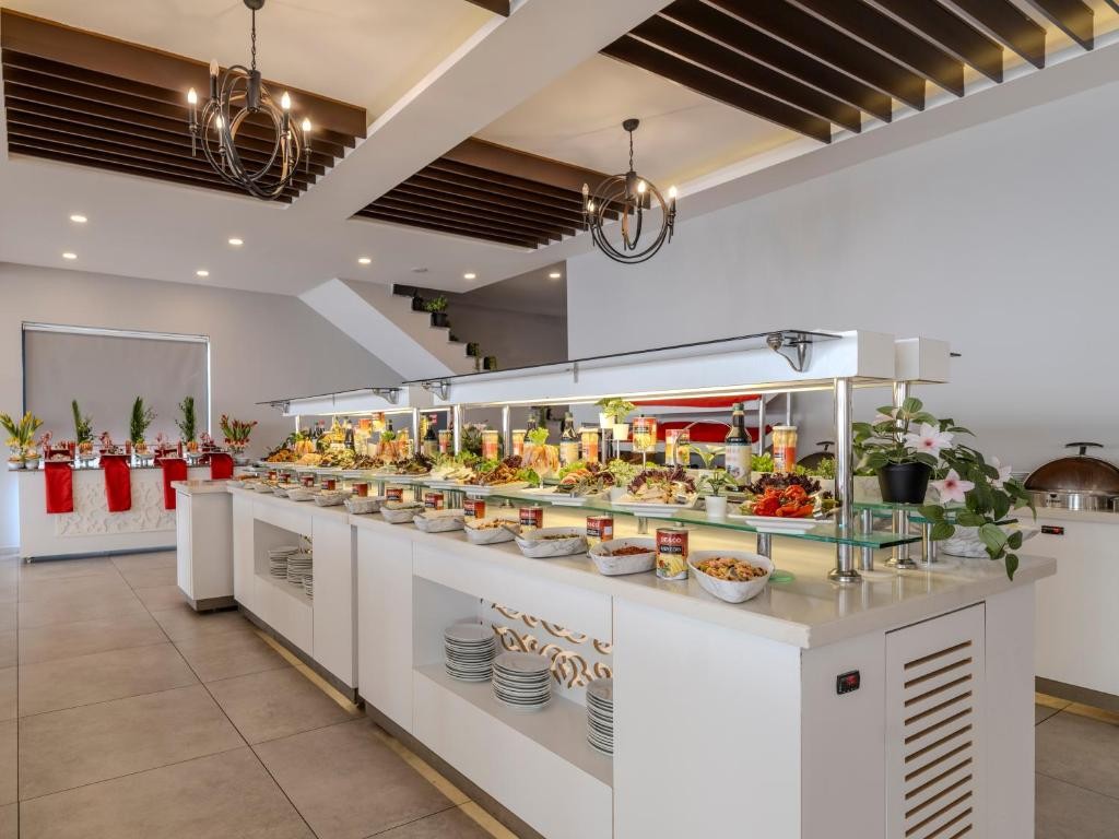 ADORA CALMA BEACH HOTEL (ADULTS ONLY +16)