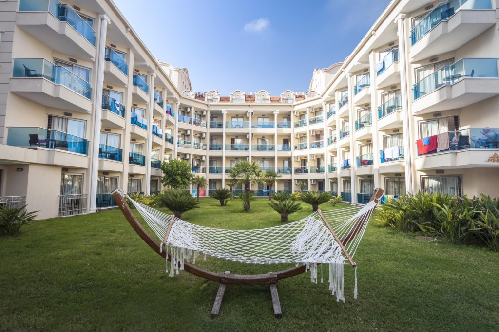 SULTAN OF SIDE HOTEL