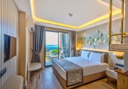SEAPHORIA BEACH RESORT