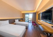 THE X BELEK