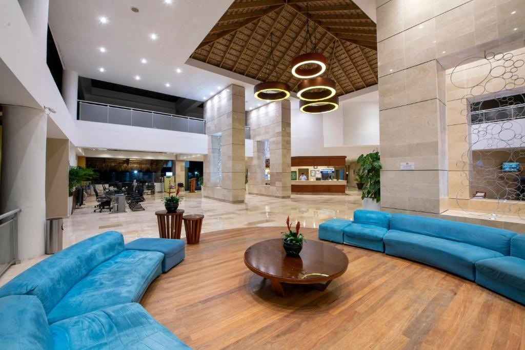 VIVA WYNDHAM DOMINICUS PALACE