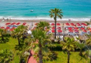 HOLIDAY GARDEN RESORT