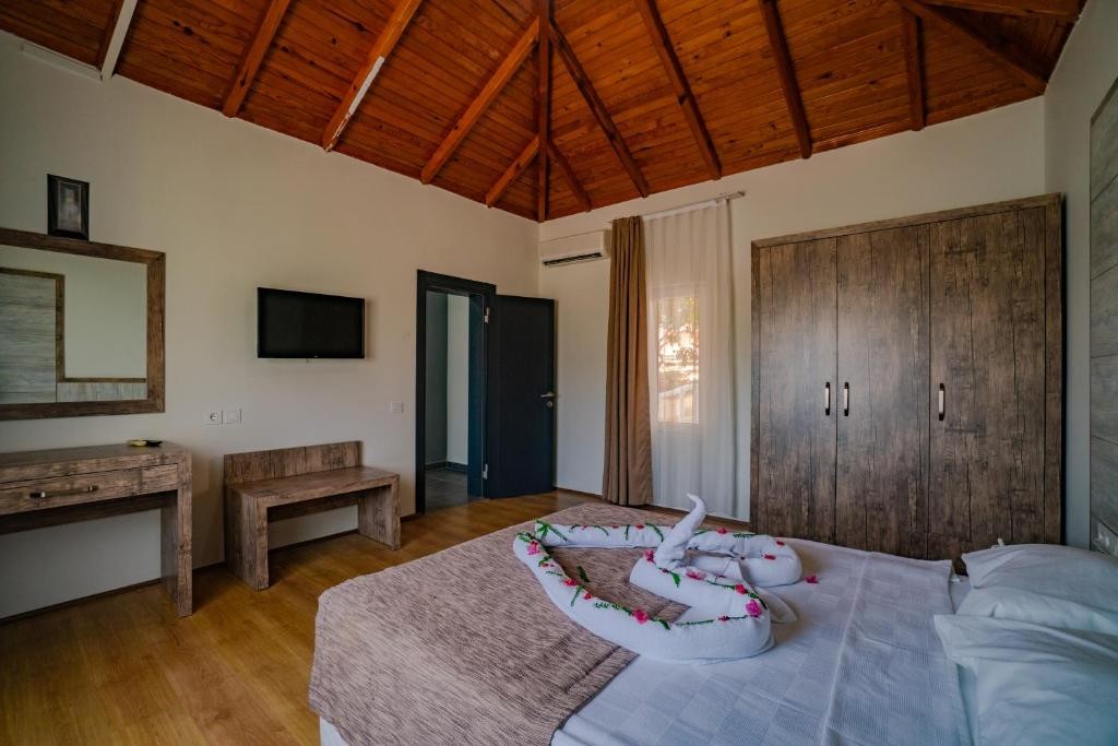 SENZA GARDEN HOLIDAY CLUB