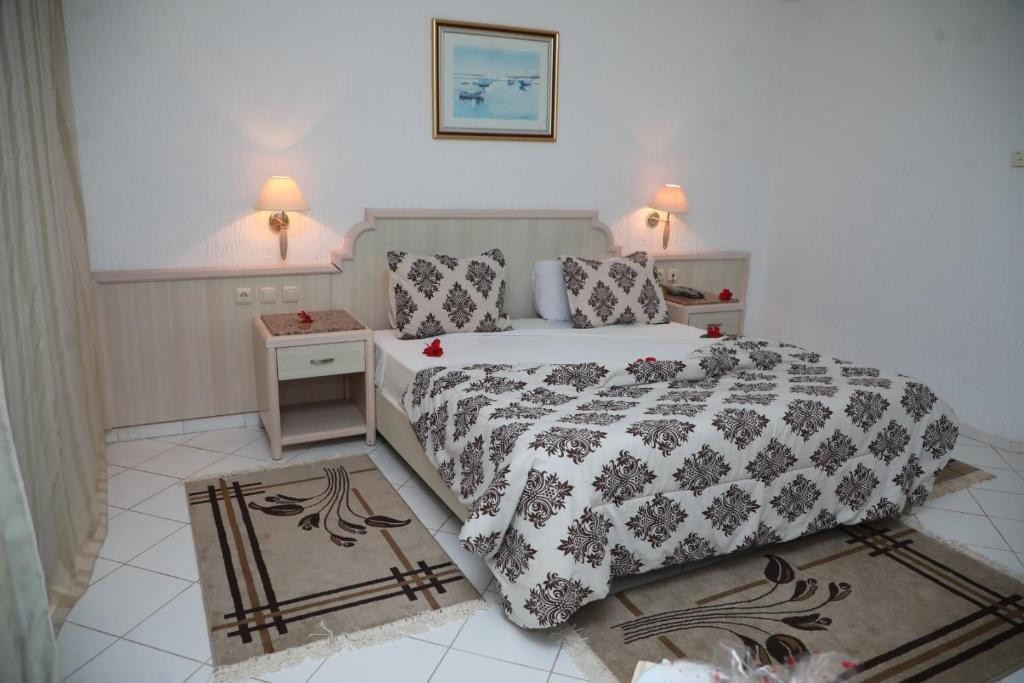 JINENE RESORT & SPA