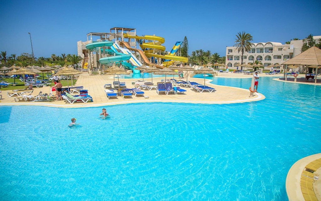 CARIBBEAN WORLD MONASTIR