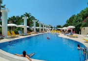 CLUB AQUA PLAZA HOTEL