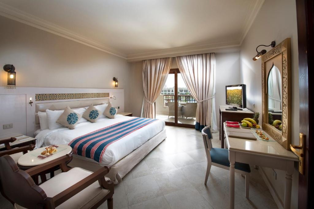 POSH CLUB SUNRISE ARABIAN BEACH RESORT