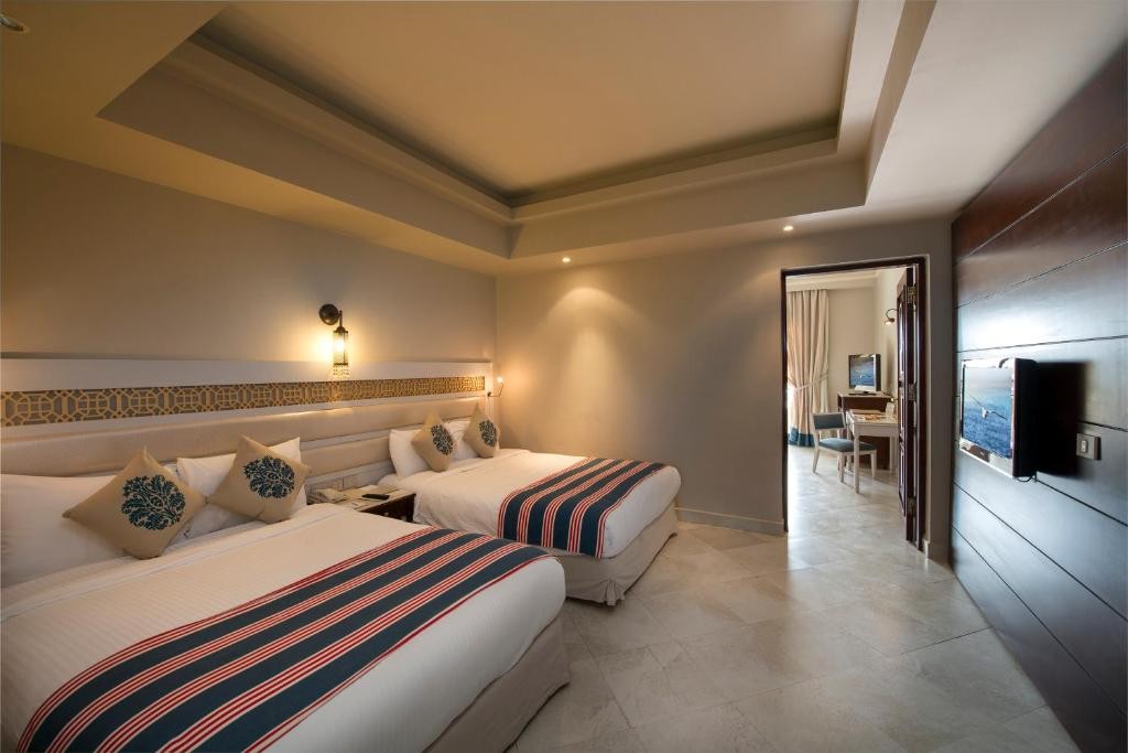POSH CLUB SUNRISE ARABIAN BEACH RESORT