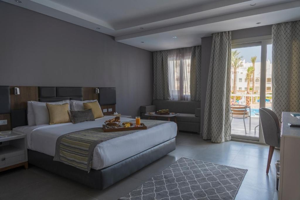 POSH CLUB SUNRISE DIAMOND BEACH RESORT