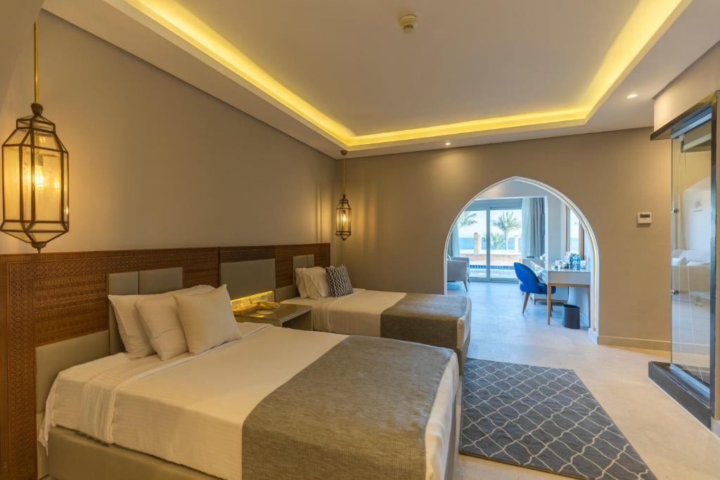 POSH CLUB SUNRISE DIAMOND BEACH RESORT