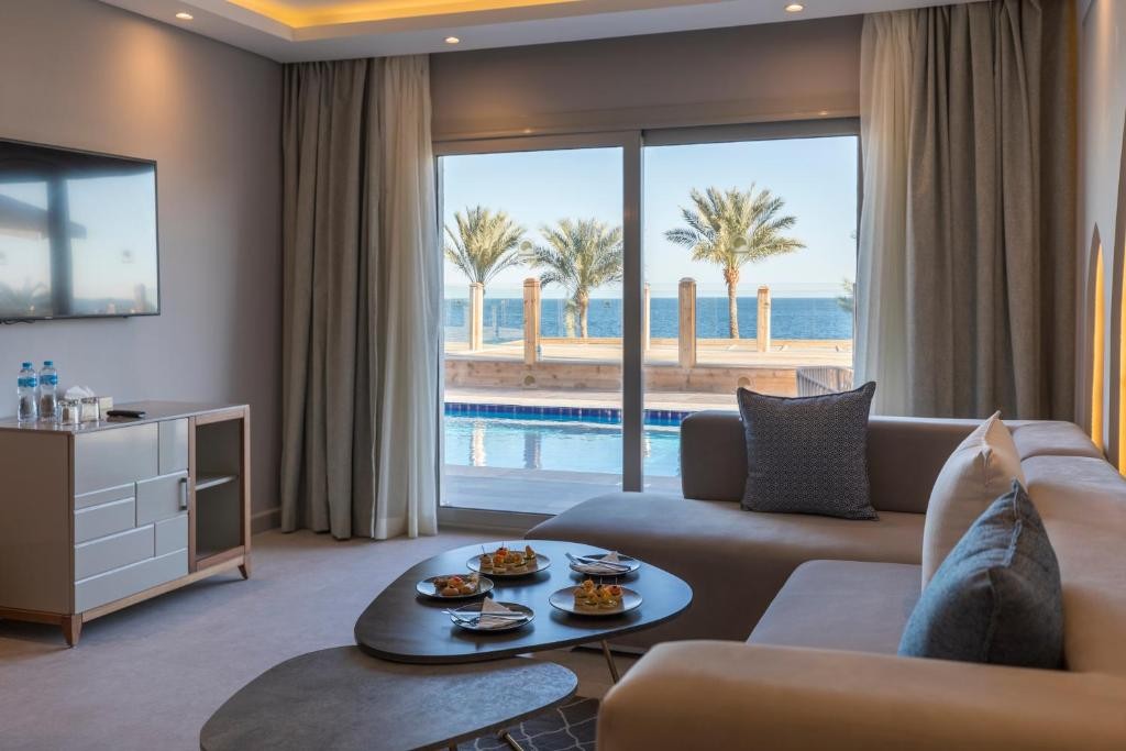 POSH CLUB SUNRISE DIAMOND BEACH RESORT