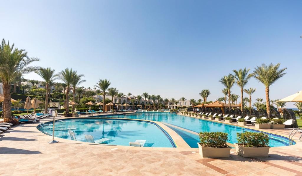POSH CLUB SUNRISE MONTEMARE RESORT