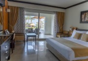 POSH CLUB SUNRISE MONTEMARE RESORT
