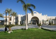 POSH CLUB SUNRISE MONTEMARE RESORT