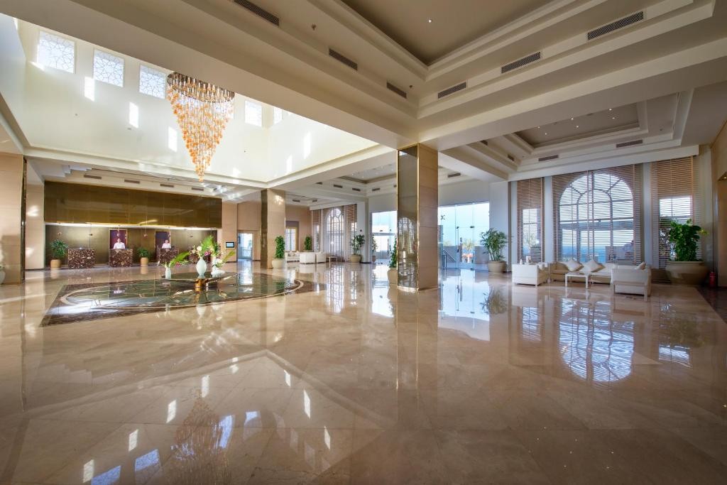 POSH CLUB SUNRISE MONTEMARE RESORT