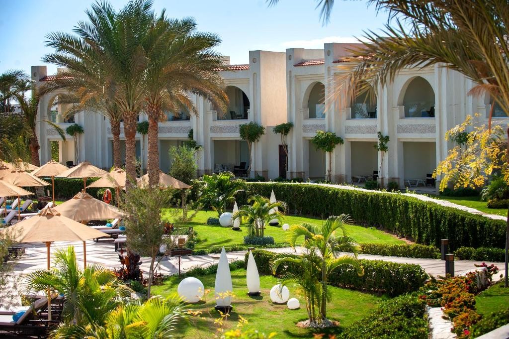 POSH CLUB SUNRISE MONTEMARE RESORT