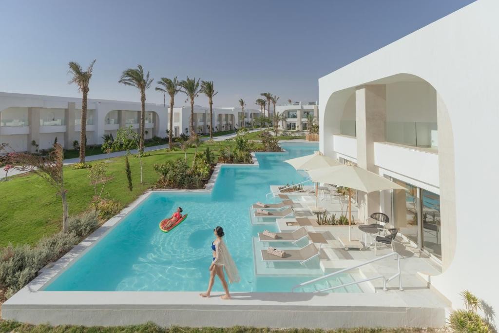 POSH CLUB SUNRISE WHITE HILLS RESORT SHARM EL SHEIKH