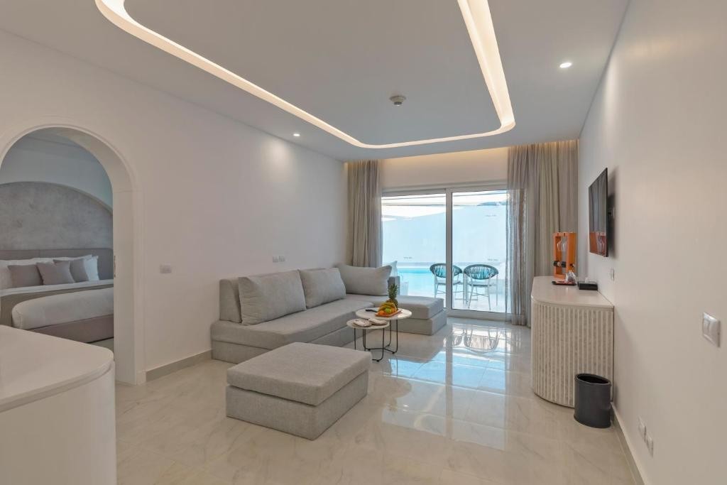 POSH CLUB SUNRISE WHITE HILLS RESORT SHARM EL SHEIKH