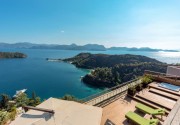 D MARIS BAY