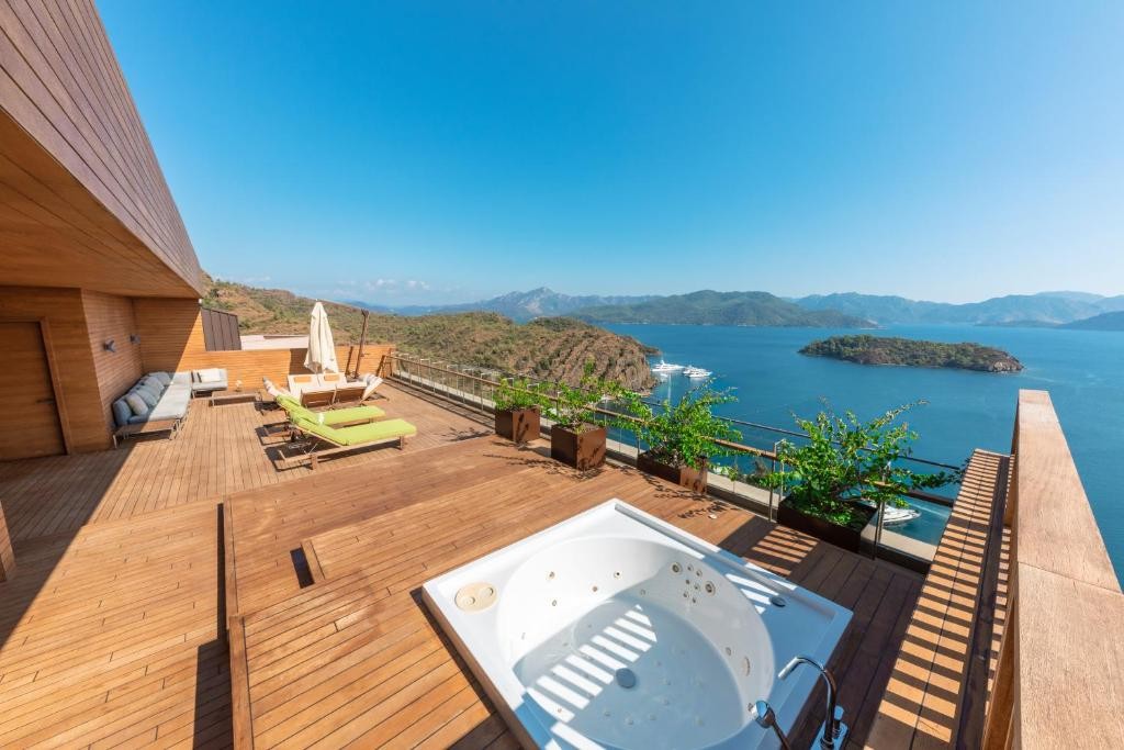 D MARIS BAY