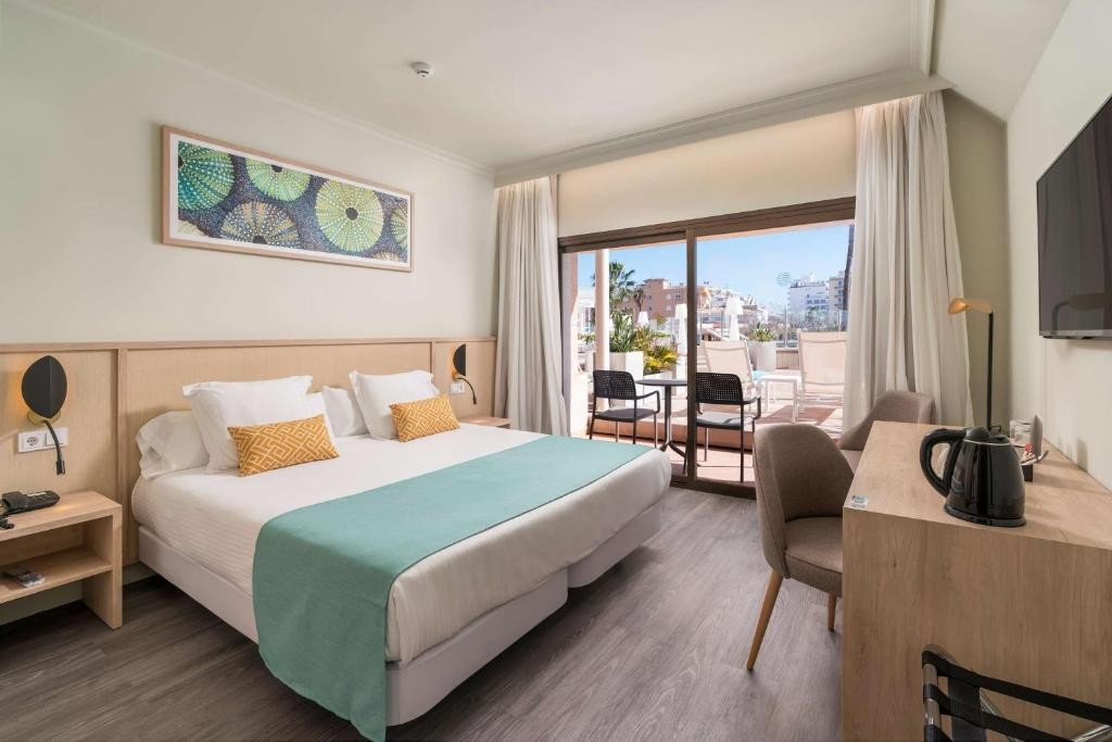 ALUA SOUL PALMA (ADULTS ONLY 16+)