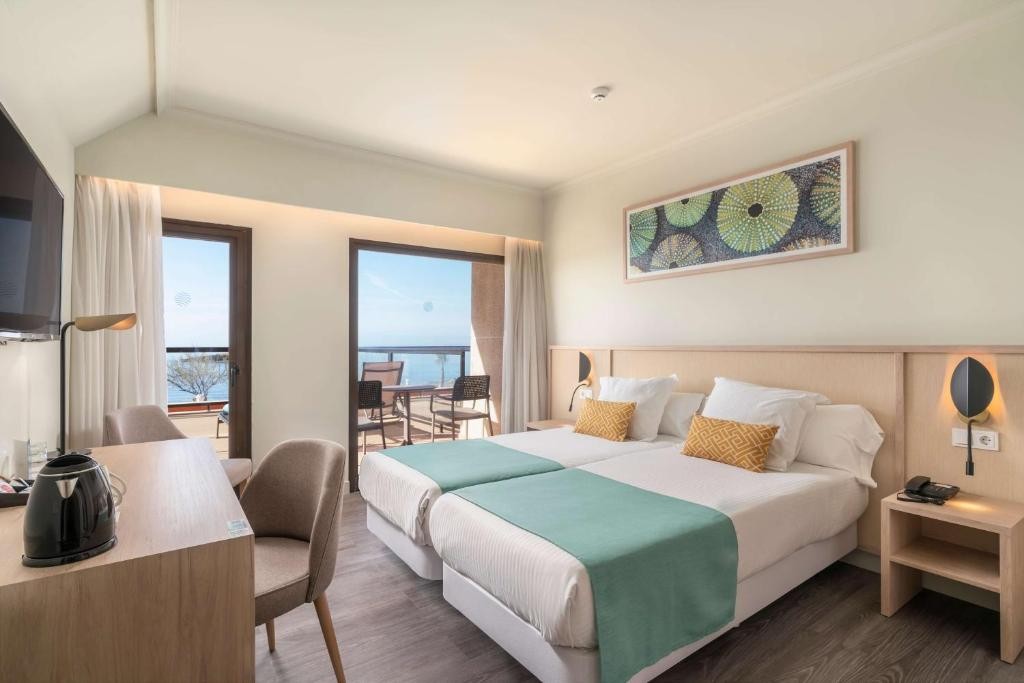 ALUA SOUL PALMA (ADULTS ONLY 16+)