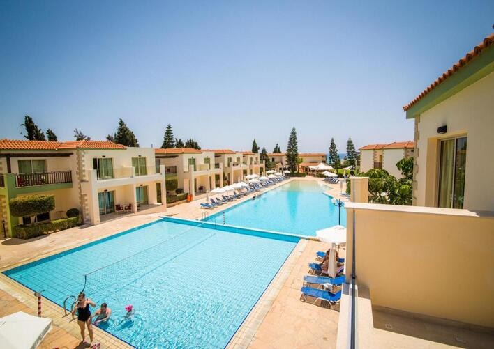 RAMADA HOTEL & SUITES AYIA NAPA