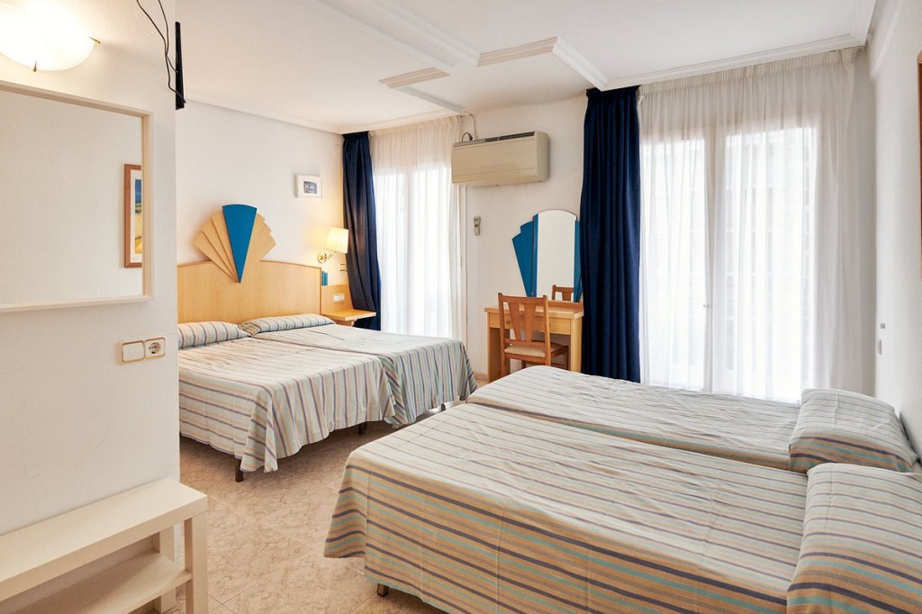 Checkin Blanes (Ex. Checkin Boix Mar Hotel)