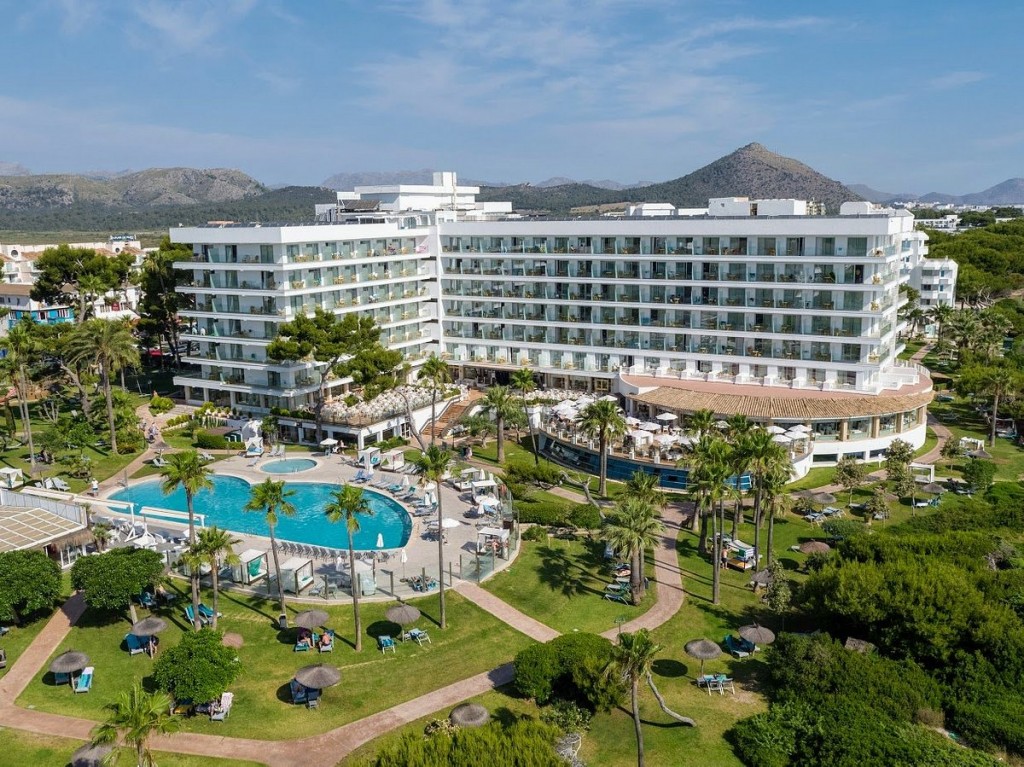 Playa Esperanza Resort