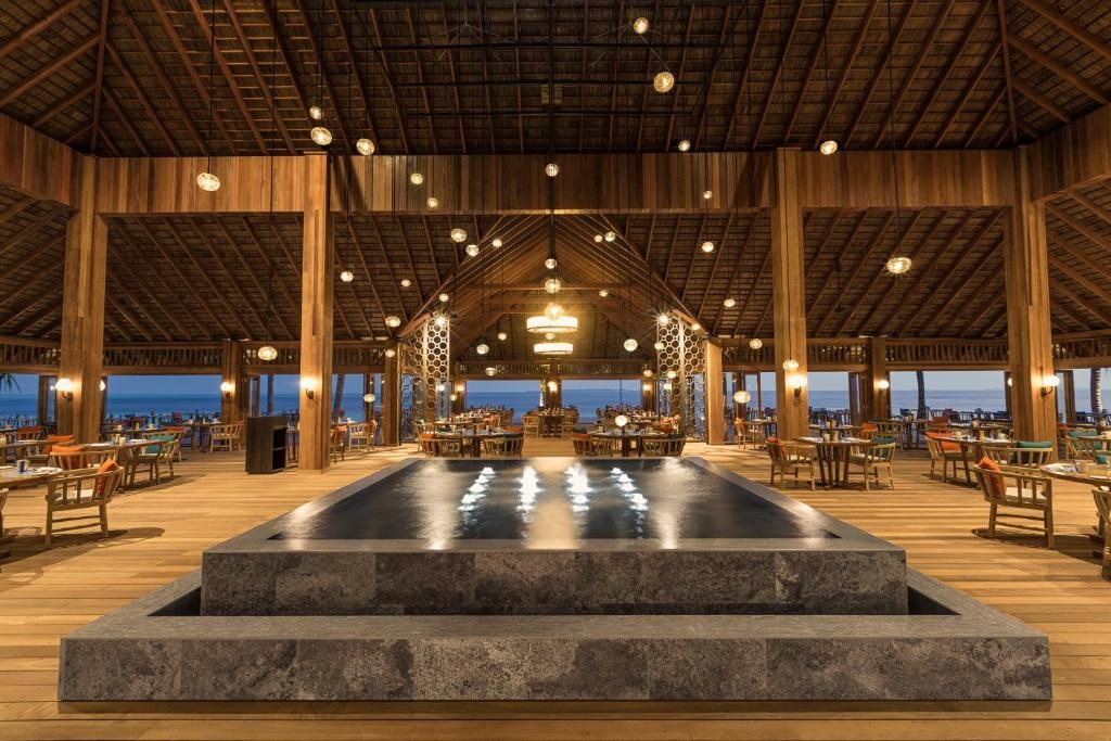 HURAWALHI RESORT MALDIVES