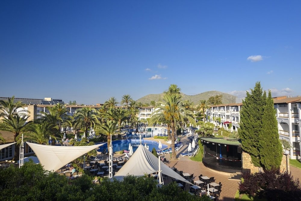 Alcudia Garden