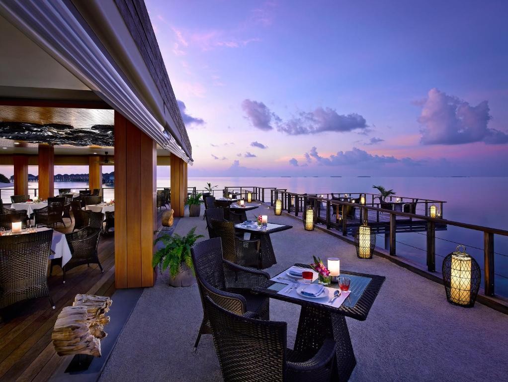 DUSIT THANI MALDIVES