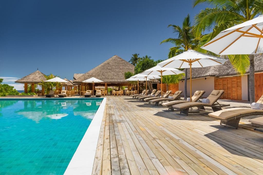 KUDAFUSHI RESORT & SPA